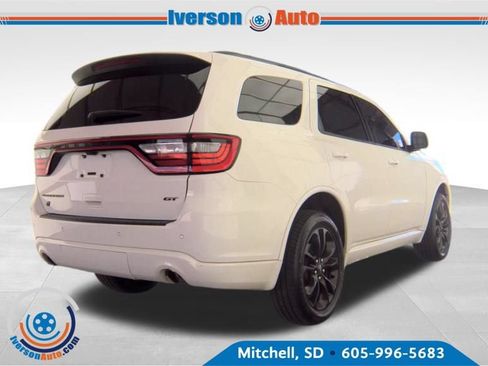 Used 2022 Dodge Durango GT AWD/4WD image 3
