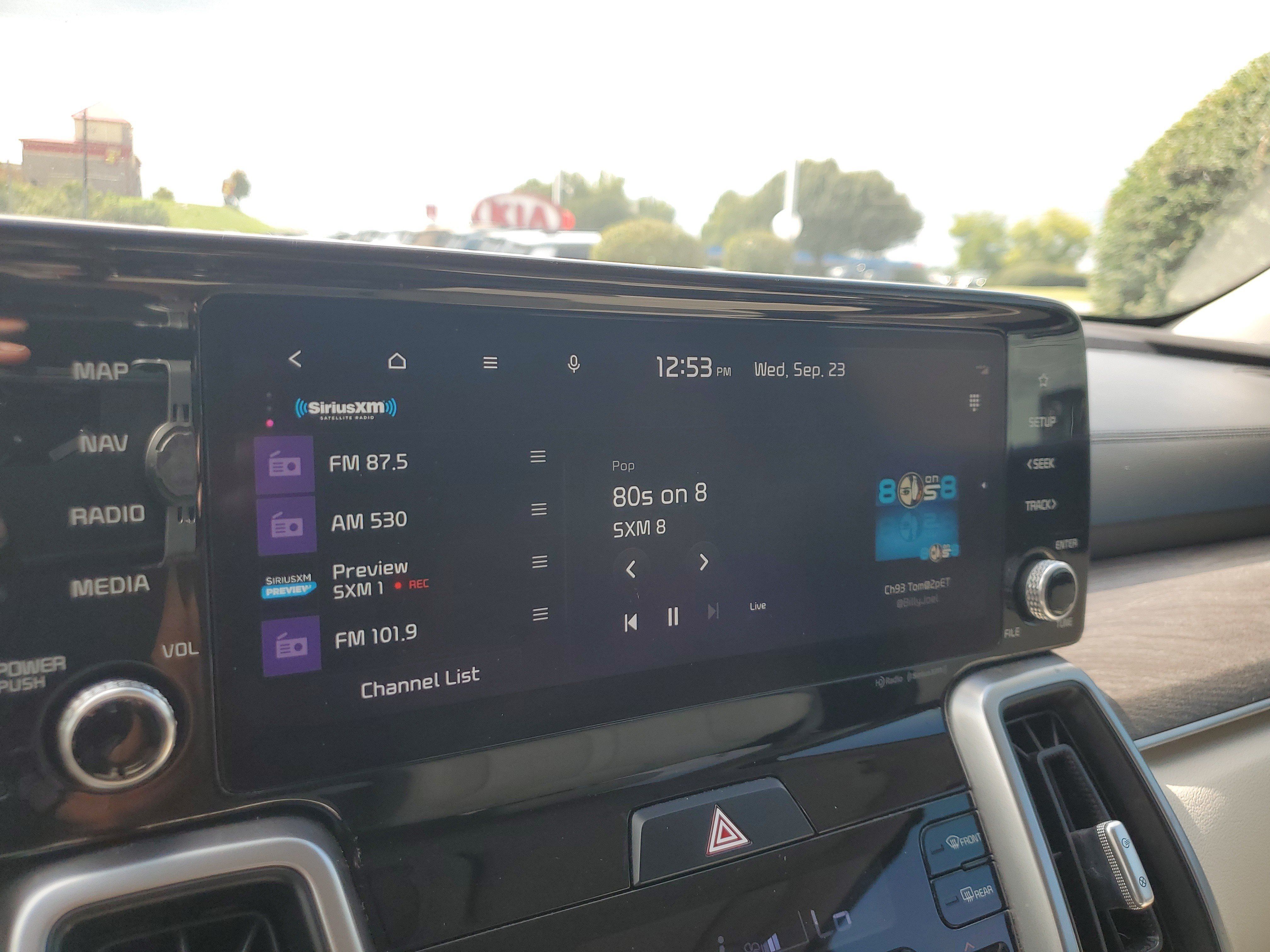 Used 2022 Kia Sorento S AWD/4WD image 19