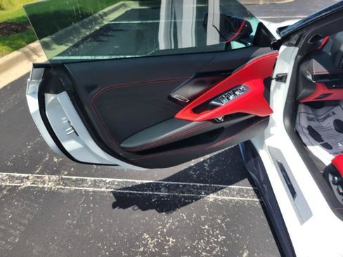 Used 2024 Chevrolet Corvette Z06 w/ Z07 Performance Package RWD image 42