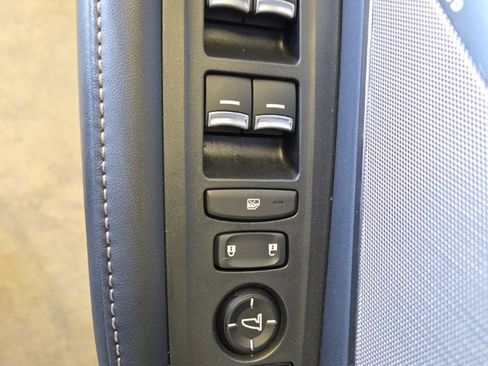 Used 2019 Acura RDX FWD w/ Advance Package image 21