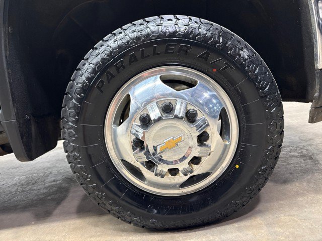 Used 2024 Chevrolet Silverado 3500 LT w/ Safety Package AWD/4WD image 35