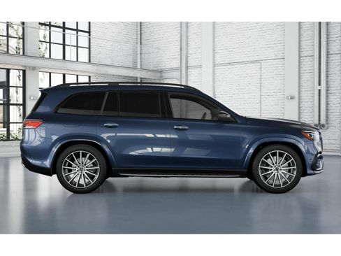 New 2026 Mercedes-Benz GLS 580 GLS 580 image 2