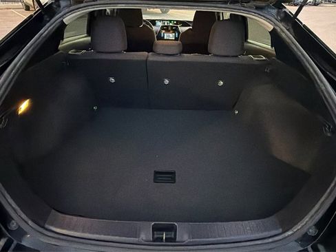 Used 2018 Toyota Prius Two image 38