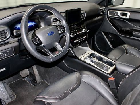 Used 2022 Ford Explorer ST w/ ST High-Performance Pack image 25