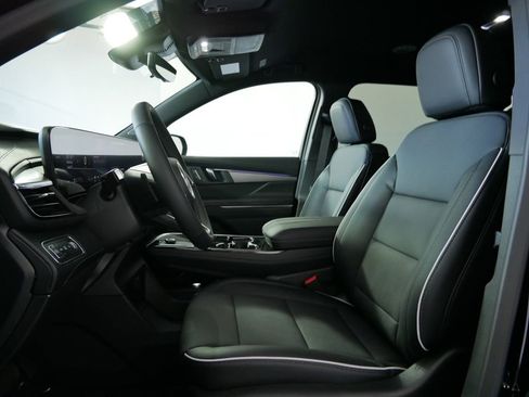 New 2026 Buick Enclave Preferred w/ Power Package image 11