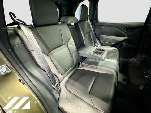 New 2026 Subaru Forester Wilderness w/ Wilderness Plus Package image 30