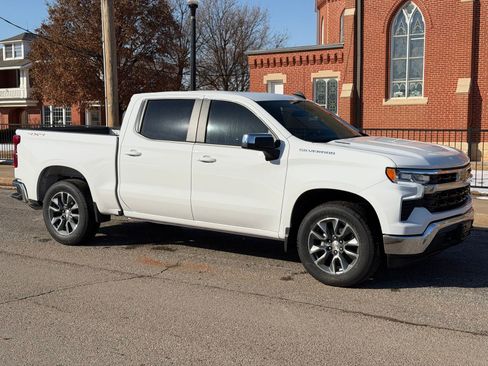 New 2026 Chevrolet Silverado 1500 LT w/ All Star Edition Plus image 2