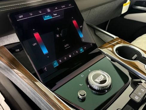 Certified 2026 Cadillac Escalade Platinum Sport w/ LPO, ONYX Package image 23