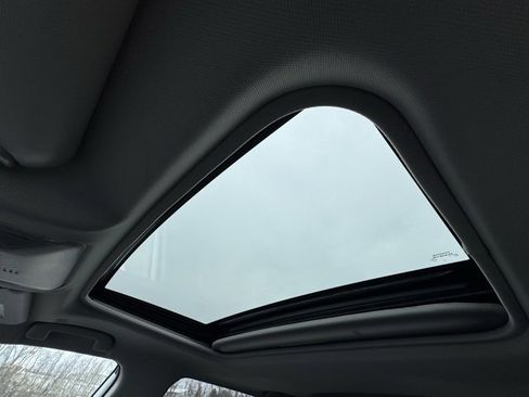 New 2025 Toyota RAV4 XLE w/ Convenience Package image 28