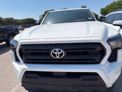 Used 2024 Toyota Tacoma SR RWD image 2