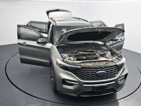 Used 2020 Ford Explorer ST w/ Premium Technology Package AWD/4WD image 33