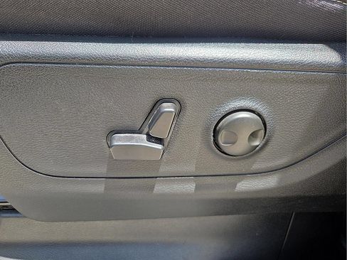 Used 2026 RAM 1500 Big Horn AWD/4WD image 15