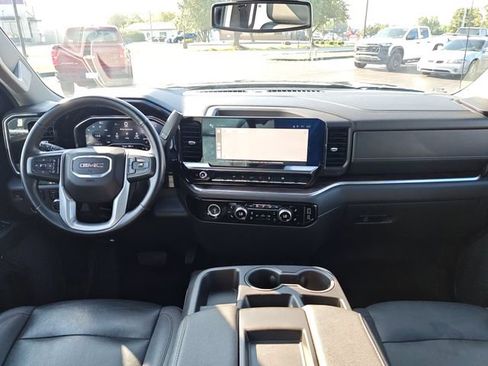 Used 2024 GMC Sierra 1500 SLT AWD/4WD image 15
