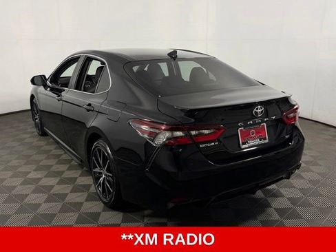 Used 2024 Toyota Camry SE w/ Convenience Package FWD image 6