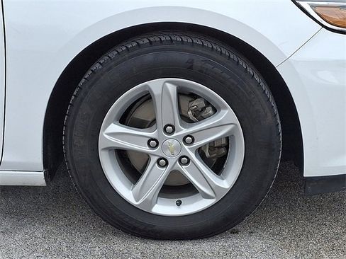Used 2020 Chevrolet Malibu LS w/ LPO, Convenience Package 1 image 12