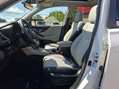 Used 2023 Subaru Forester Premium AWD/4WD image 15