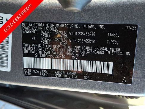 Certified 2025 Toyota Highlander XLE AWD/4WD image 31