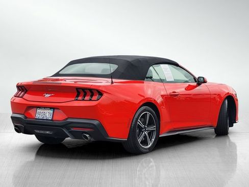 Certified 2025 Ford Mustang Convertible RWD image 4