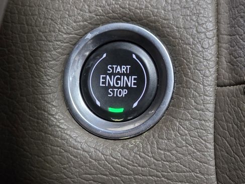 Used 2023 GMC Yukon Denali w/ Max Trailering Package image 31