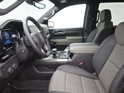 New 2026 Chevrolet Silverado 1500 ZR2 AWD/4WD image 16
