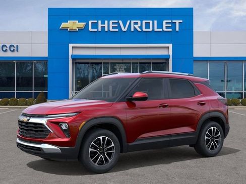 New 2026 Chevrolet TrailBlazer LT image 2