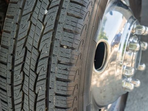 Used 2015 Ford F350 XL w/ Power Equipment Group AWD/4WD image 12