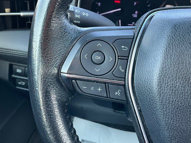Used 2019 Toyota Avalon XLE w/ Moonroof Package FWD image 13