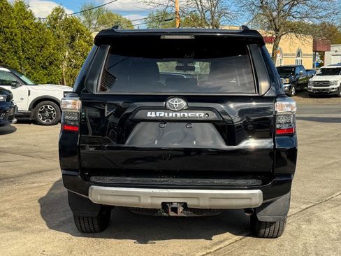 Used 2014 Toyota 4Runner Trail AWD/4WD image 4