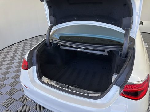 Used 2022 Mercedes-Benz S 580 4MATIC Sedan image 36