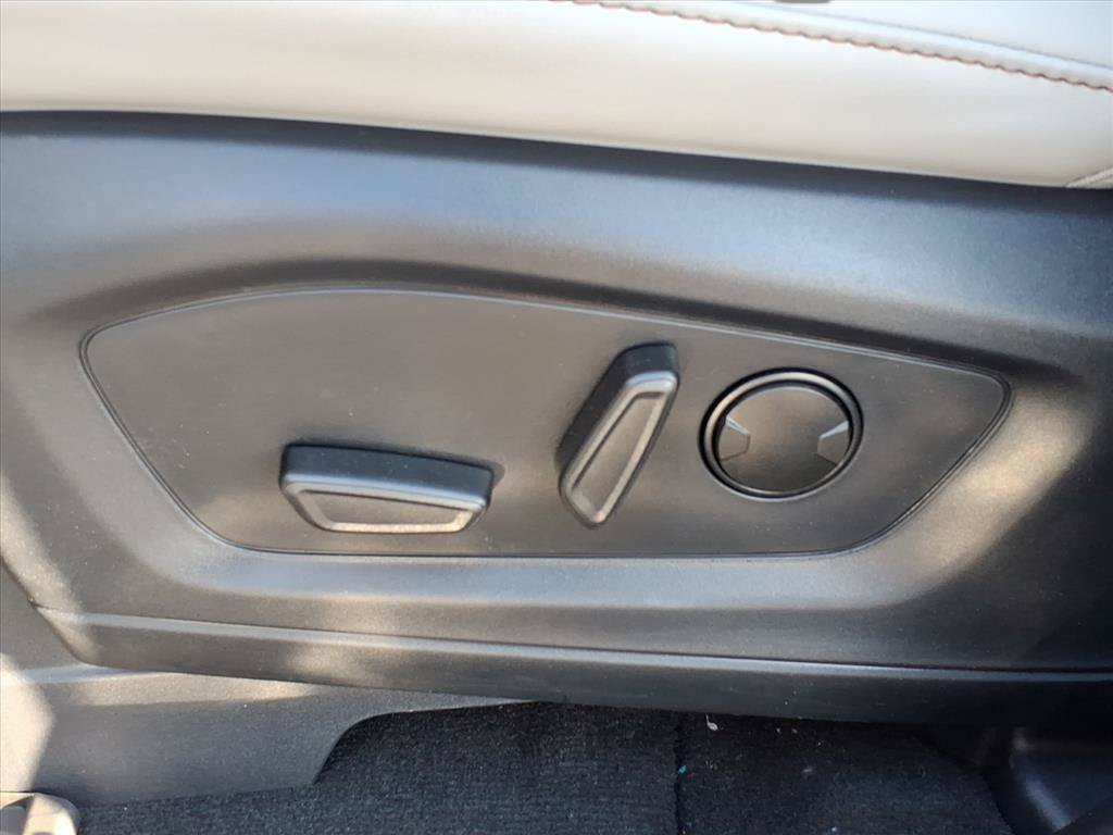 New 2026 Ford Explorer Active w/ Active Comfort Package AWD/4WD image 18