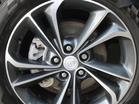 Used 2022 Buick Encore GX Select image 18