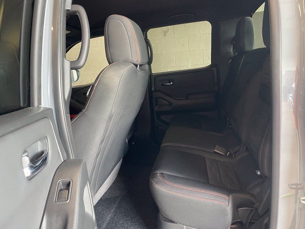 Certified 2024 Nissan Frontier Pro-X w/ Technology Package RWD image 16