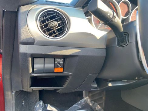 Used 2009 MAZDA MX-5 Miata Touring image 32