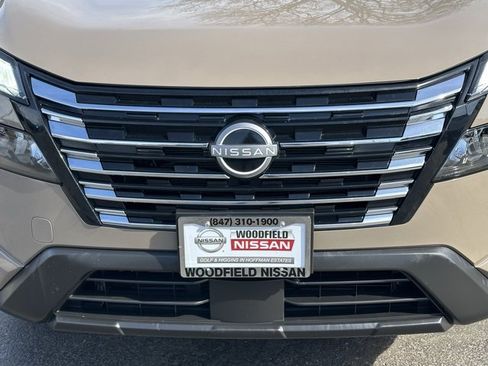 Certified 2024 Nissan Rogue SV w/ SV Premium Package image 9