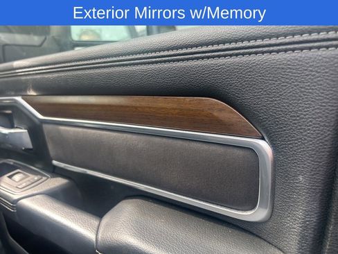 Used 2024 RAM 2500 Laramie image 12