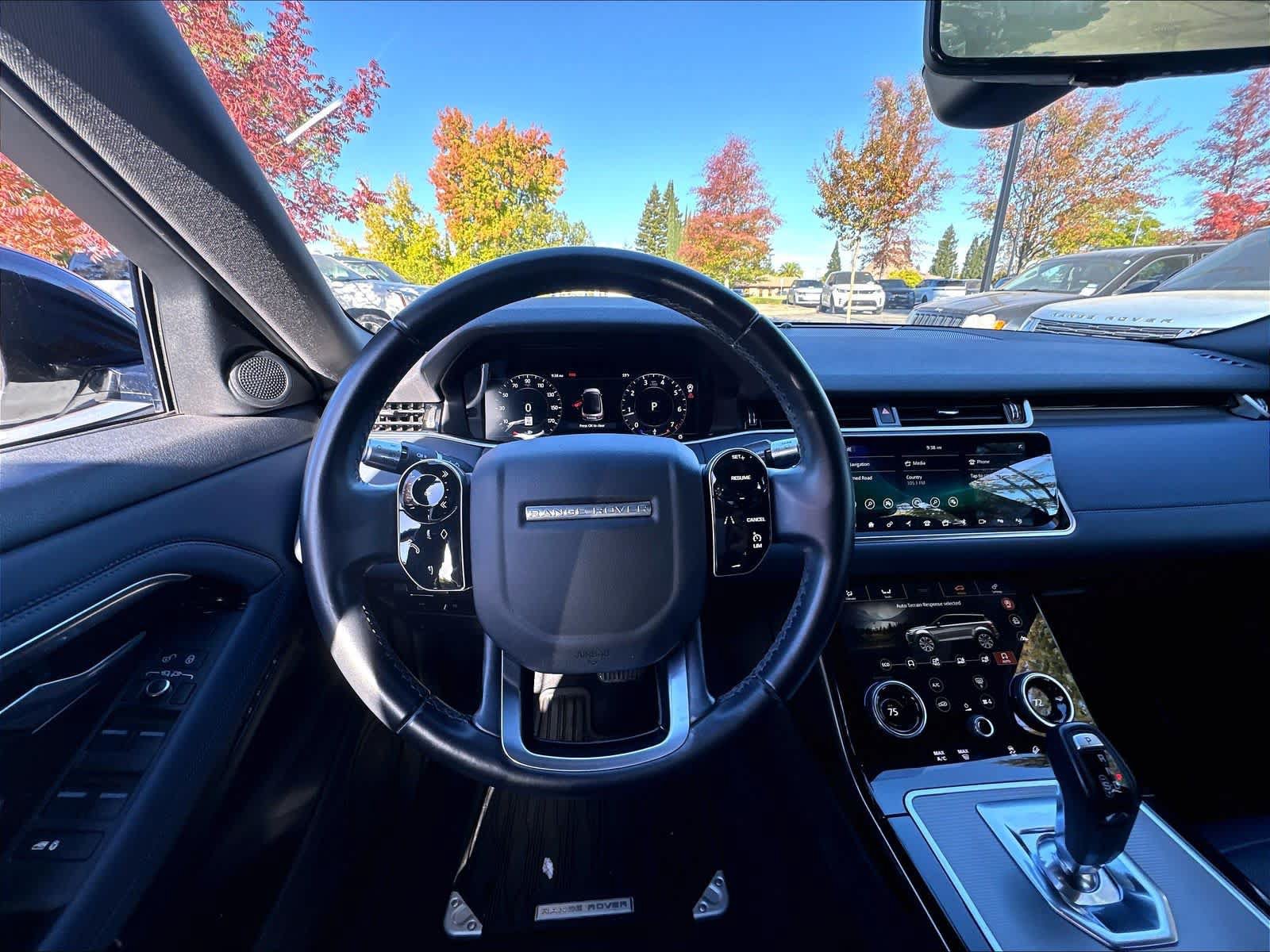 Used 2020 Land Rover Range Rover Evoque SE AWD/4WD image 10
