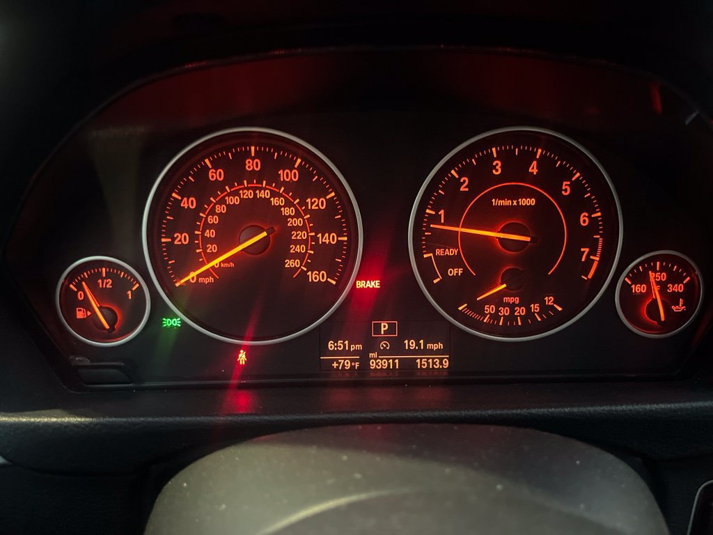 Used 2017 BMW 330i xDrive Sedan AWD/4WD image 13