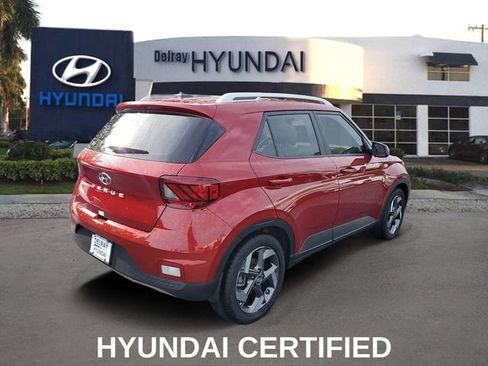 Certified 2025 Hyundai Venue Limited FWD image 6
