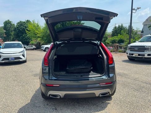 Used 2020 Cadillac XT4 Premium Luxury AWD/4WD image 6