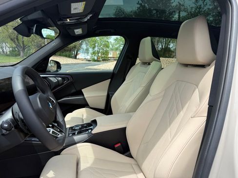 Used 2025 BMW X3 xDrive30i w/ Premium Package AWD/4WD image 16