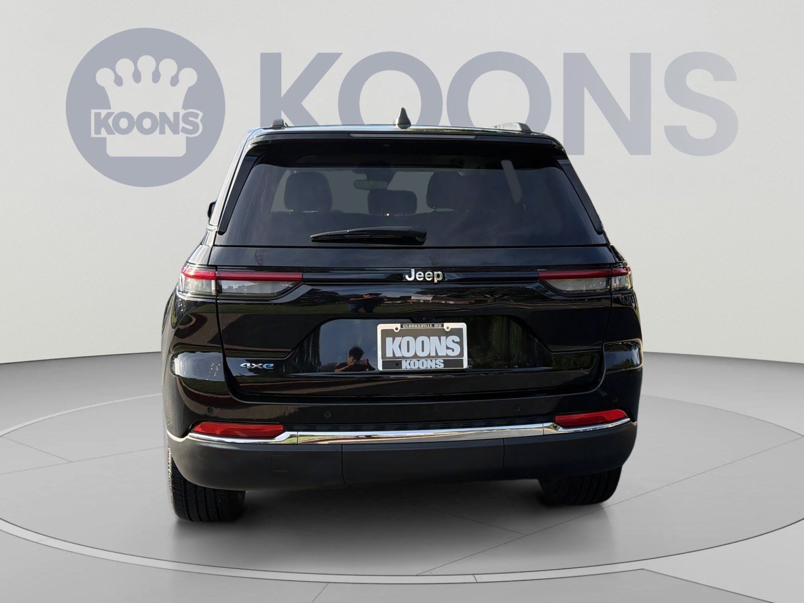 Used 2024 Jeep Grand Cherokee Limited 4xe AWD/4WD image 5