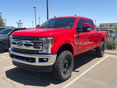 Used 2019 Ford F250 Lariat w/ Lariat Ultimate Package AWD/4WD image 1