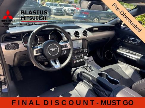 Used 2022 Ford Mustang GT Premium RWD image 12