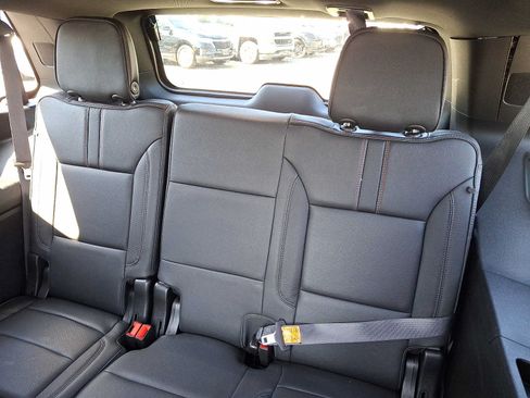 Used 2023 Chevrolet Tahoe RST w/ Luxury Package AWD/4WD image 11
