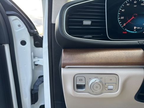 Used 2023 Mercedes-Benz GLE 350 4MATIC image 12