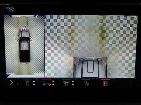 Used 2025 GMC Sierra 2500 AT4 w/ AT4 Premium Plus Package image 18