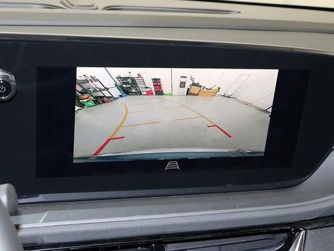 New 2026 Buick Envista Avenir image 18