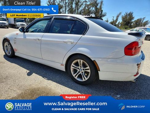 Used 2008 BMW 328i Sedan RWD image 3