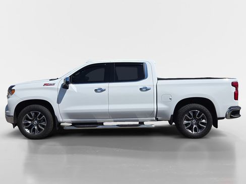 Used 2023 Chevrolet Silverado 1500 LTZ w/ LTZ Convenience Package II AWD/4WD image 2