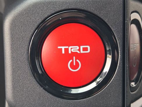 New 2026 Toyota 4Runner TRD Off-Road Premium AWD/4WD image 40